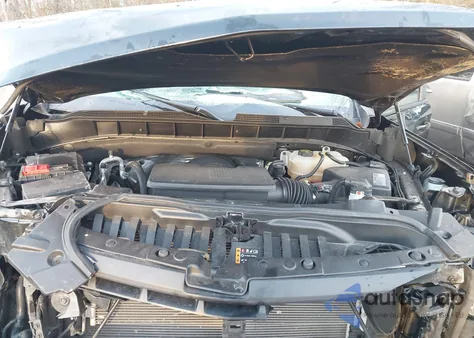 2021 Chevrolet Silverado 1500 4Wd Short Bed Rst from USA, damaged, VIN 1GCUYEED9MZ383747